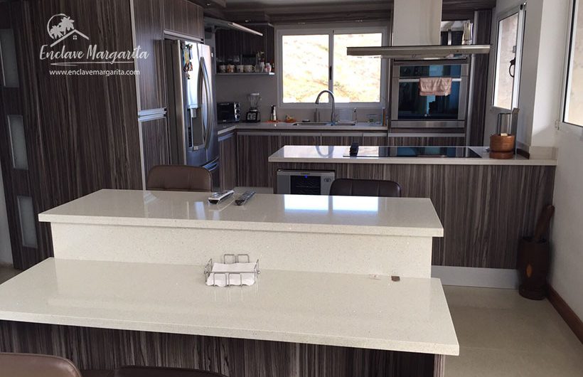 casa-en-venta-paraiso-1-maneiro-margarita-isla-desayunador