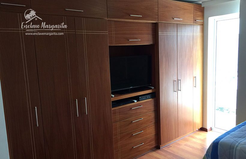 casa-en-venta-paraiso-1-pampatar-margarita-closet
