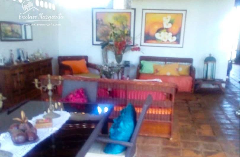 Se vende casa de playa en La Guardia - Frente al mar - Margarita (3)