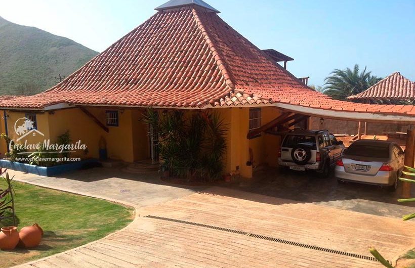 Casa vista al mar 3 hab Guarame – Isla de Margarita