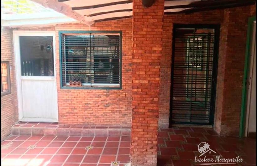 vende-casa-3-habitaciones-urb-las-marites-isla-Margarita (31)