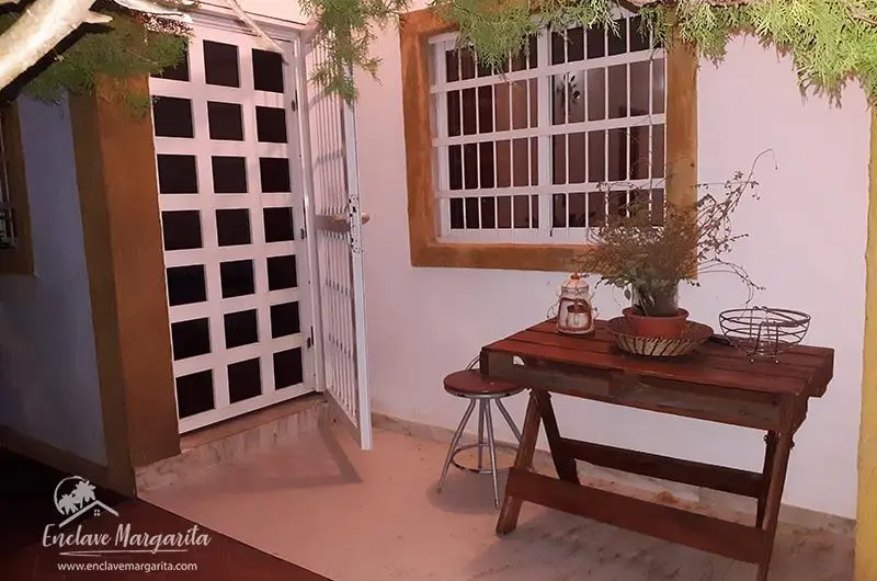 Se vende casa de 3 habitaciones en La Guarina – La Asunción