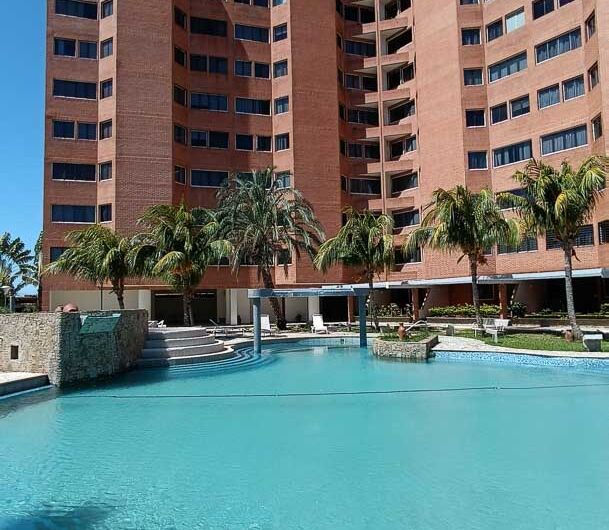 Alquiler de habitación vacacional en apartamento en Res. La Arboleda