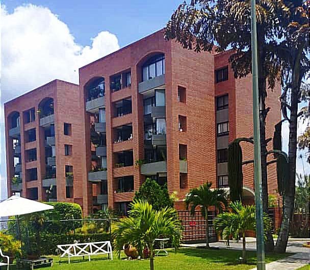 Se vende bello apartamento 4 habitaciones en Macaracuay
