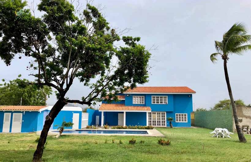 Se vende espectacular casa 5 habitaciones en Juangriego