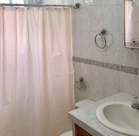 Se vende espectacular casa 5 habitaciones en Juangriego