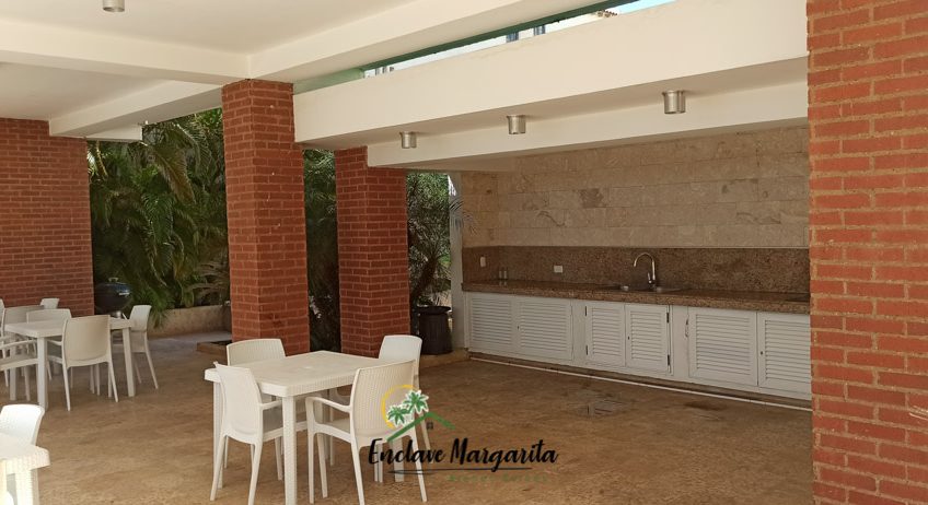 Alquiler vacacional apartamento frente al mar en Playa Moreno – Pampatar