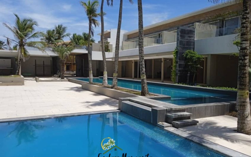 Se vende hotel nuevo en primera linea de playa en Playa El Agua – Isla de Margarita