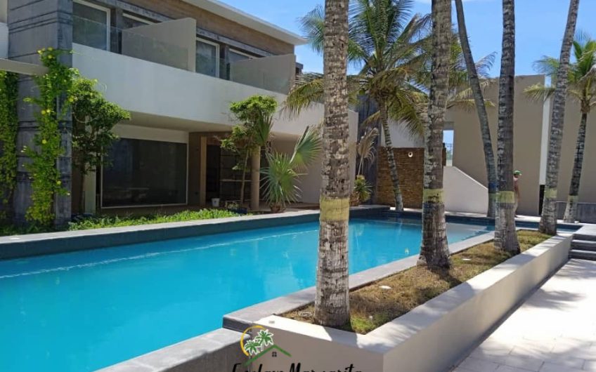Se vende hotel nuevo en primera linea de playa en Playa El Agua – Isla de Margarita