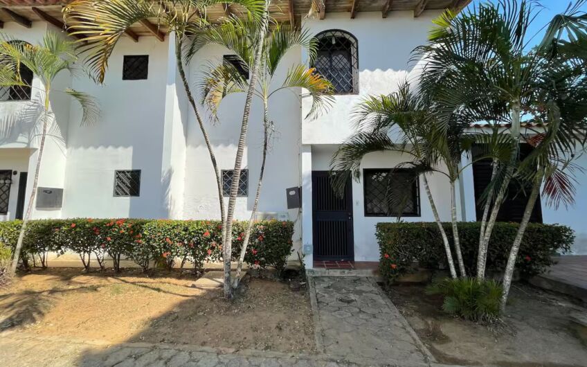 Se vende townhouse vacacional para 8 personas – Isla de Margarita