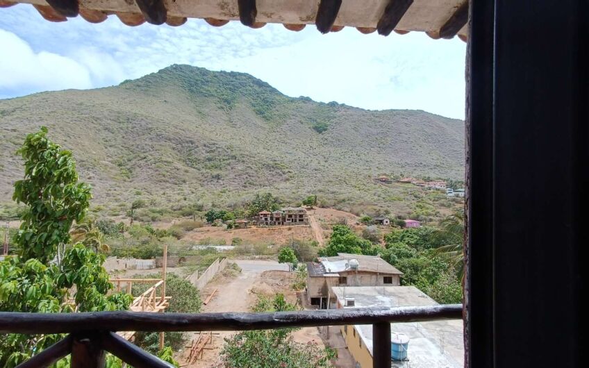 Venta casa con vista al mar en Guarame Isla de Margarita