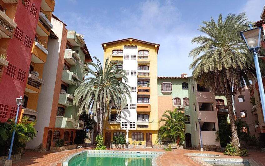 se-vende-apartamento-duplex-frente-la-vela-margarita-piscina