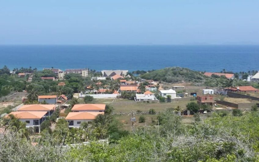 Terreno economico con vista al mar en Manantial de Guayamuri – Isla de Margarita