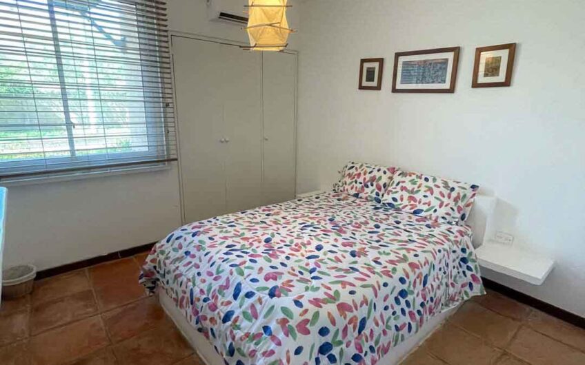 Se vende apartamento 3 hab. con playa privada Res. La Blanquilla – Puerto Real