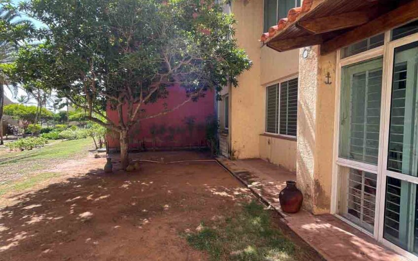 Se vende apartamento 3 hab. con playa privada Res. La Blanquilla – Puerto Real
