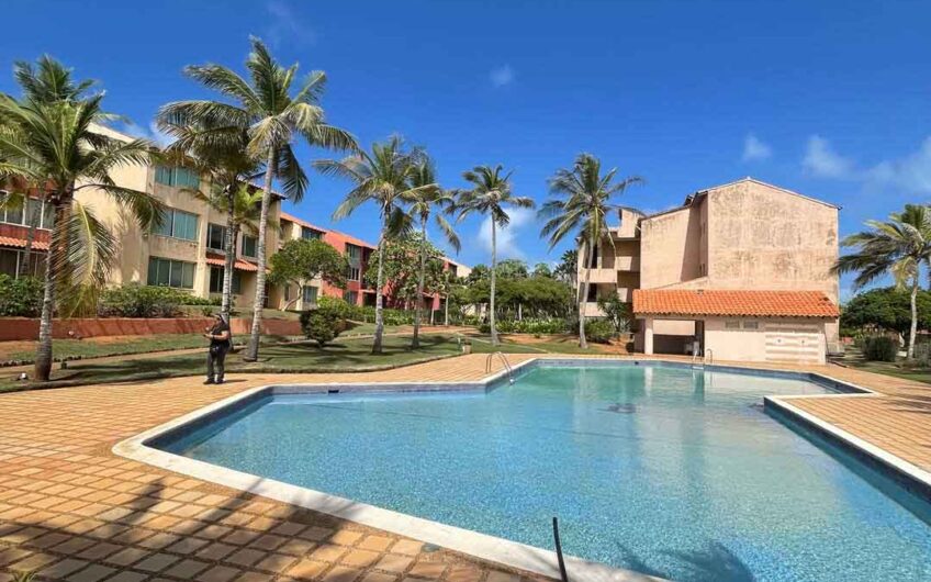 Se vende apartamento 3 hab. con playa privada Res. La Blanquilla – Puerto Real