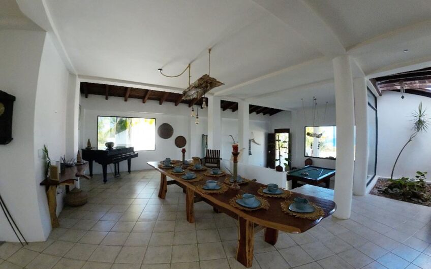 Alquiler Casa Vacacional Isla Margarita | Vista Mar y Montaña para 9 Personas