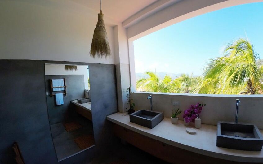 Alquiler Casa Vacacional Isla Margarita | Vista Mar y Montaña para 9 Personas