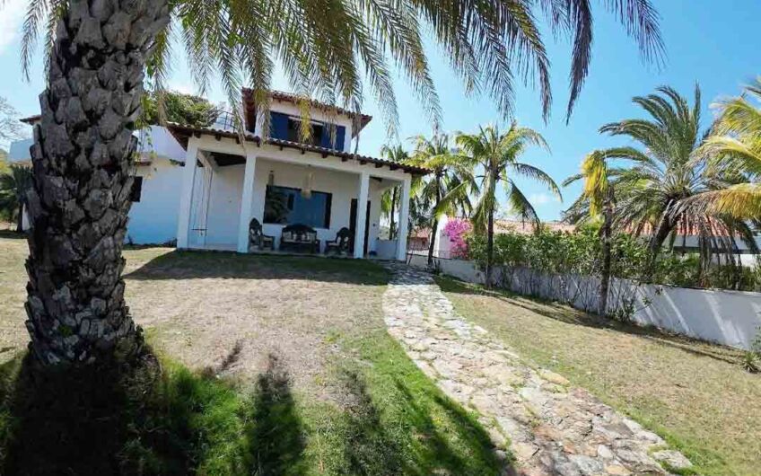 Alquiler Casa Vacacional Isla Margarita | Vista Mar y Montaña para 9 Personas