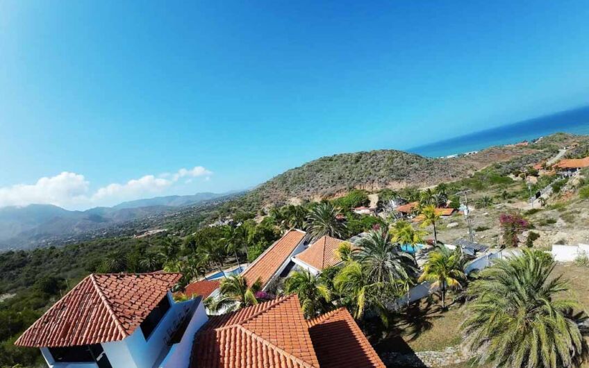 Alquiler Casa Vacacional Isla Margarita | Vista Mar y Montaña para 9 Personas