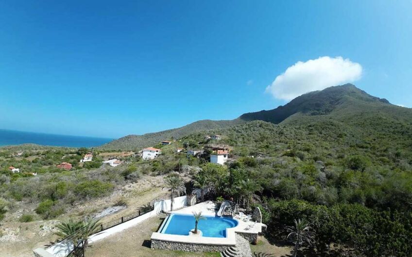 Alquiler Casa Vacacional Isla Margarita | Vista Mar y Montaña para 9 Personas