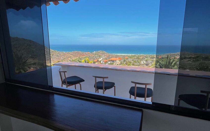 Alquiler Casa Vacacional Isla Margarita | Vista Mar y Montaña para 9 Personas