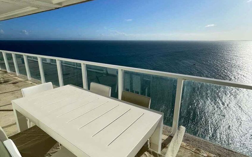En venta apartamento frente al mar en el Morro – Isla de Margarita