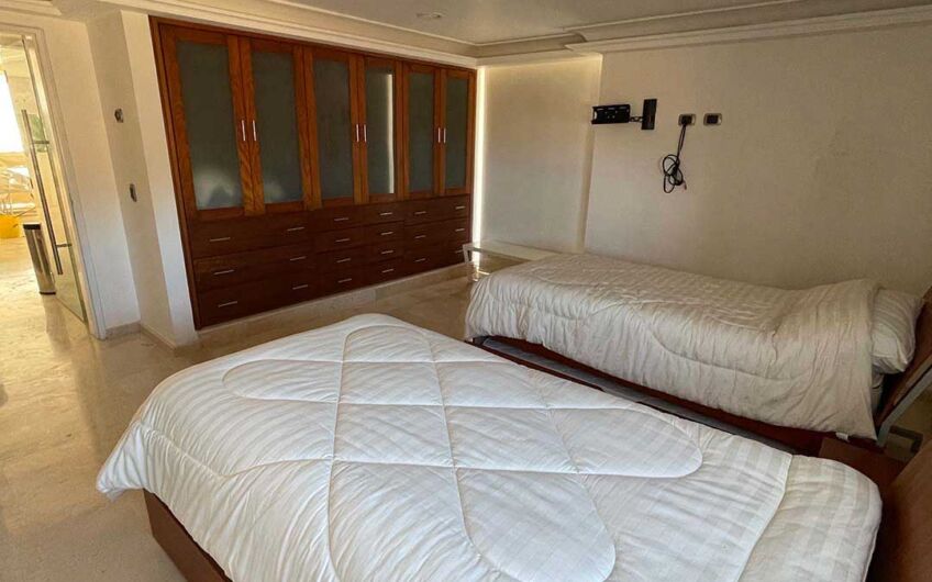 En venta apartamento frente al mar en el Morro – Isla de Margarita