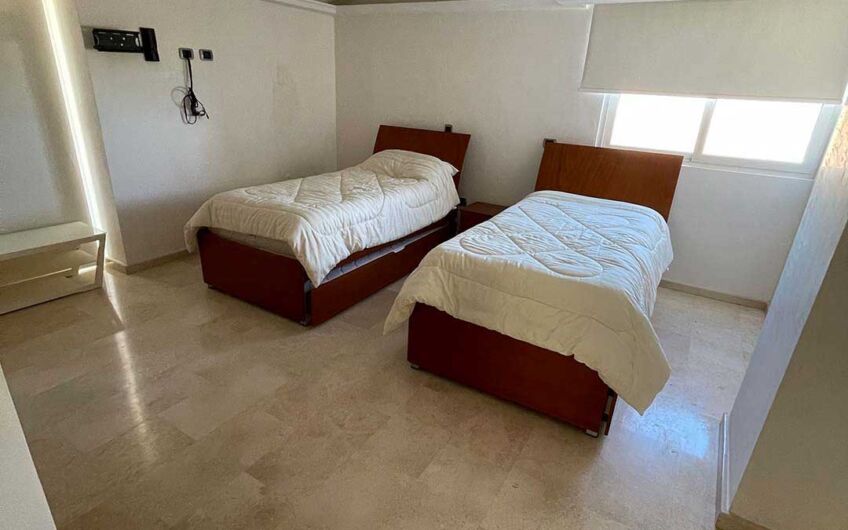 En venta apartamento frente al mar en el Morro – Isla de Margarita