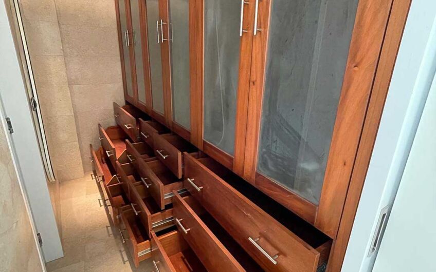 En venta apartamento frente al mar en el Morro – Isla de Margarita