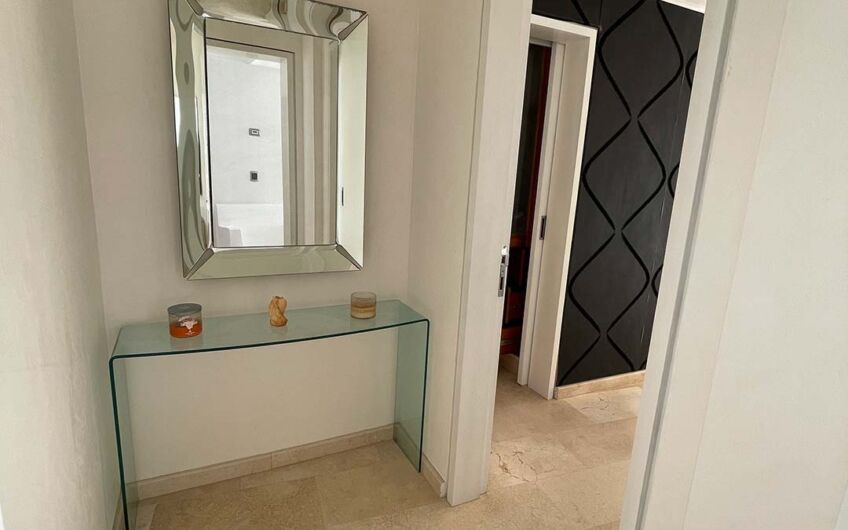 En venta apartamento frente al mar en el Morro – Isla de Margarita