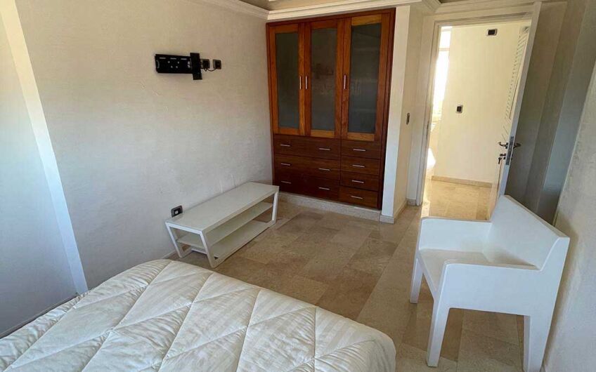 En venta apartamento frente al mar en el Morro – Isla de Margarita