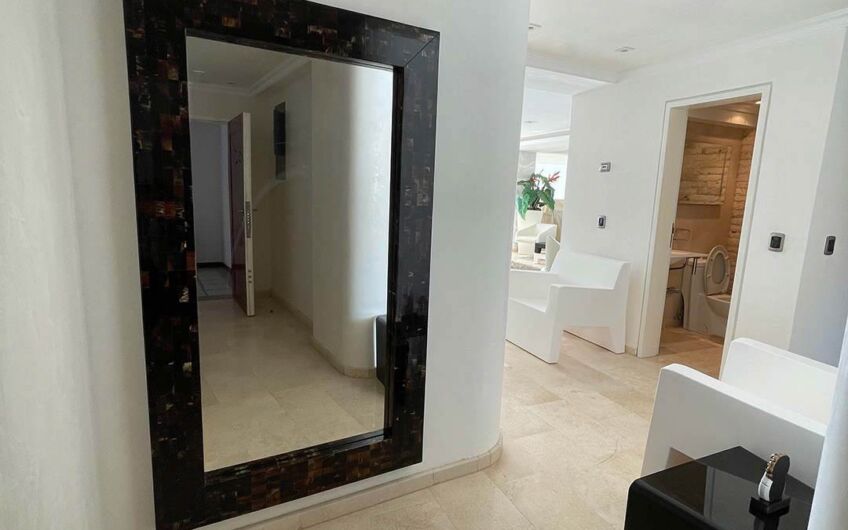 En venta apartamento frente al mar en el Morro – Isla de Margarita