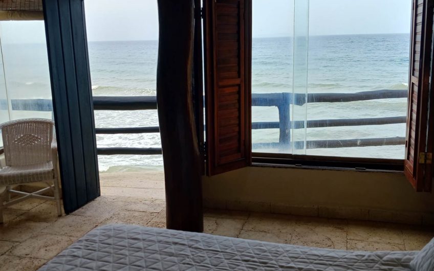 En venta casa de lujo frente al mar en Los Ranchos de Chana Isla de Margarita