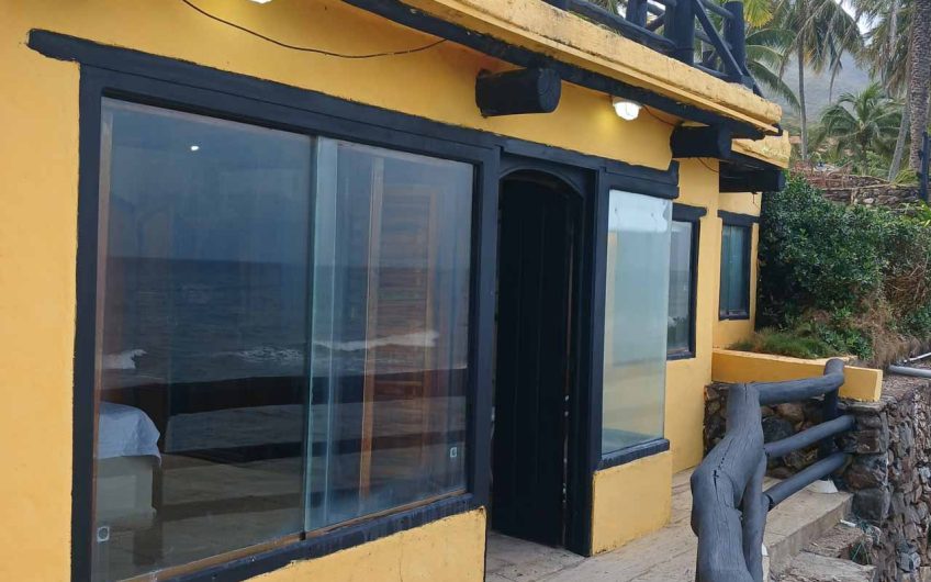 En venta casa de lujo frente al mar en Los Ranchos de Chana Isla de Margarita