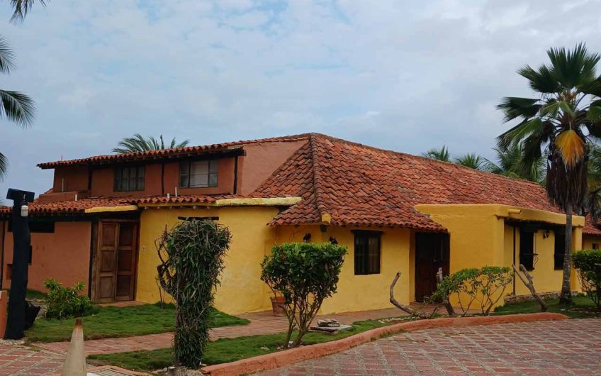 En venta casa de lujo frente al mar en Los Ranchos de Chana Isla de Margarita