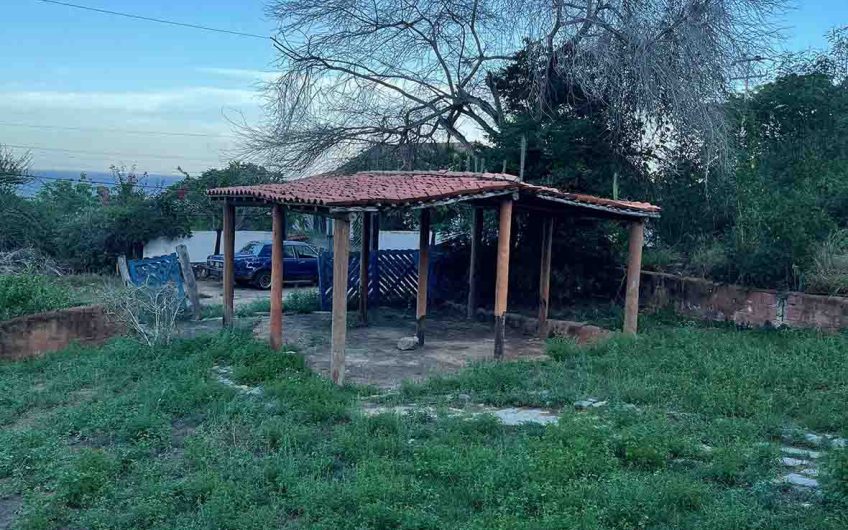 VENDIDA – En venta hermosa casa con espléndida vista al mar en Guarame Isla de Margarita