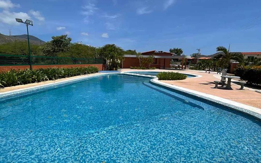 Townhouse en venta en El Valle del Espíritu Santo – Isla de Margarita