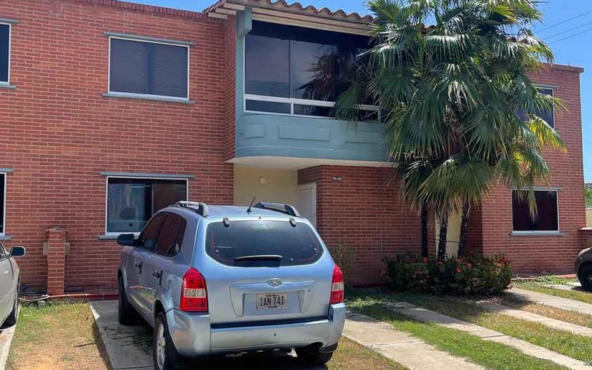Townhouse en venta en El Valle del Espíritu Santo – Isla de Margarita