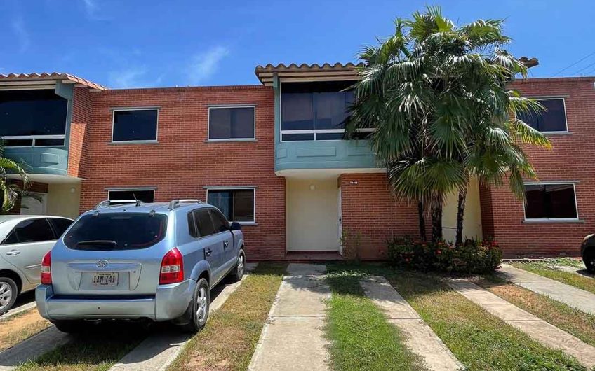 Townhouse en venta en El Valle del Espíritu Santo – Isla de Margarita