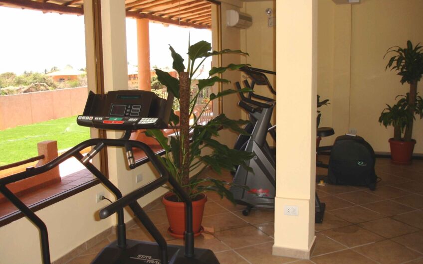 Hotel en venta en Playa El Yaque – Precio de Oportunidad