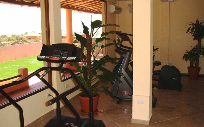 Hotel en venta en Playa El Yaque – Precio de Oportunidad