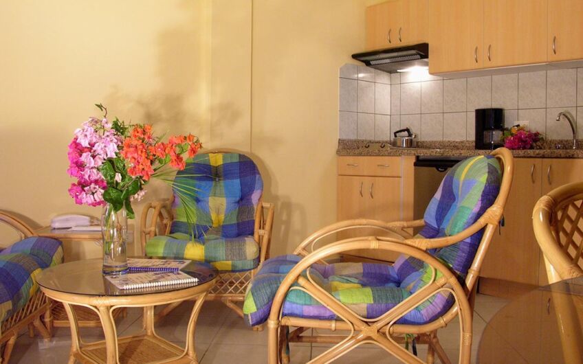 Hotel en venta en Playa El Yaque – Precio de Oportunidad