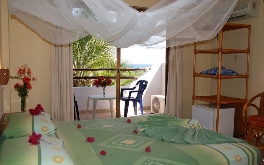 Hotel en venta en Playa El Yaque – Precio de Oportunidad
