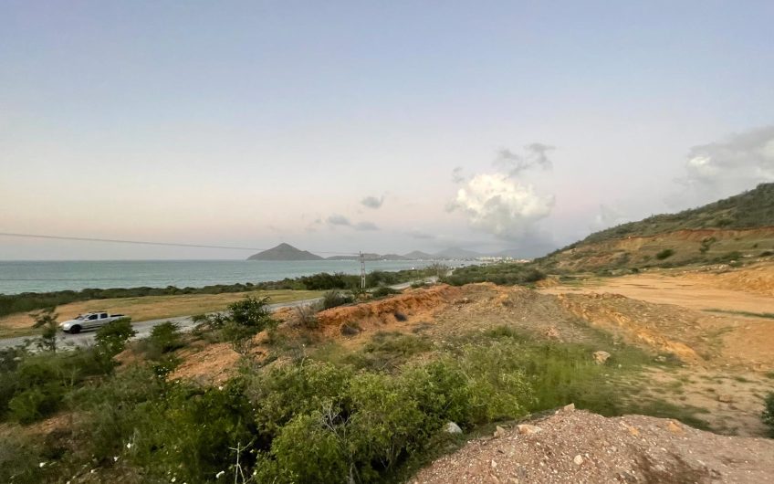 Venta de lotes de Terrenos Frente a Playa Taguantar – Juangriego – Isla Margarita