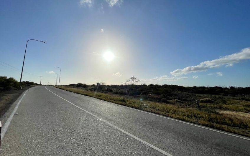 Se venden 9 lotes industriales y comerciales cerca del aeropuerto vía a Playa el Yaque