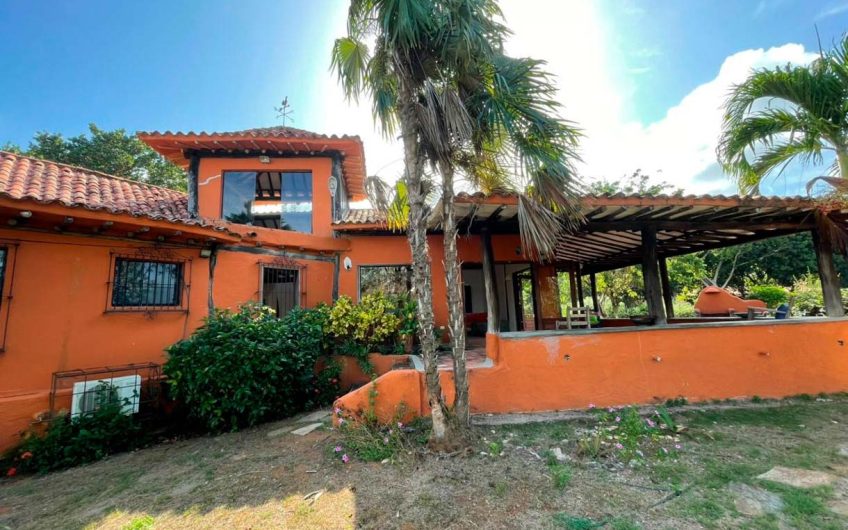 RESERVADO – No Disponible – Rancho de Chana en venta en Lomas de Aricagua: Vista al Mar y la montaña. Exclusividad en Margarita
