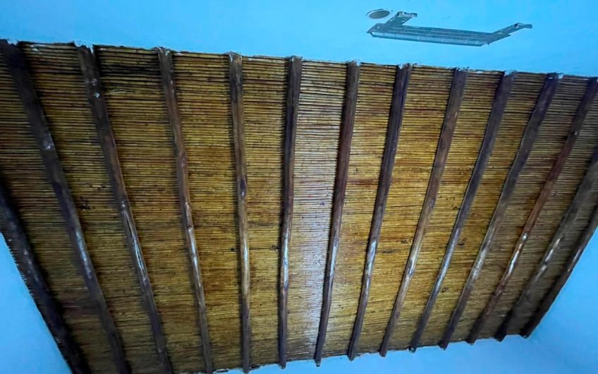 Se vende casa colonial con vista al mar en Playa Zaragoza – Isla de Margarita