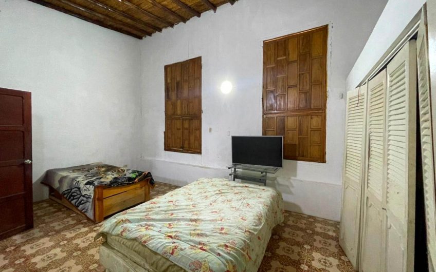 Se vende casa colonial con vista al mar en Playa Zaragoza – Isla de Margarita