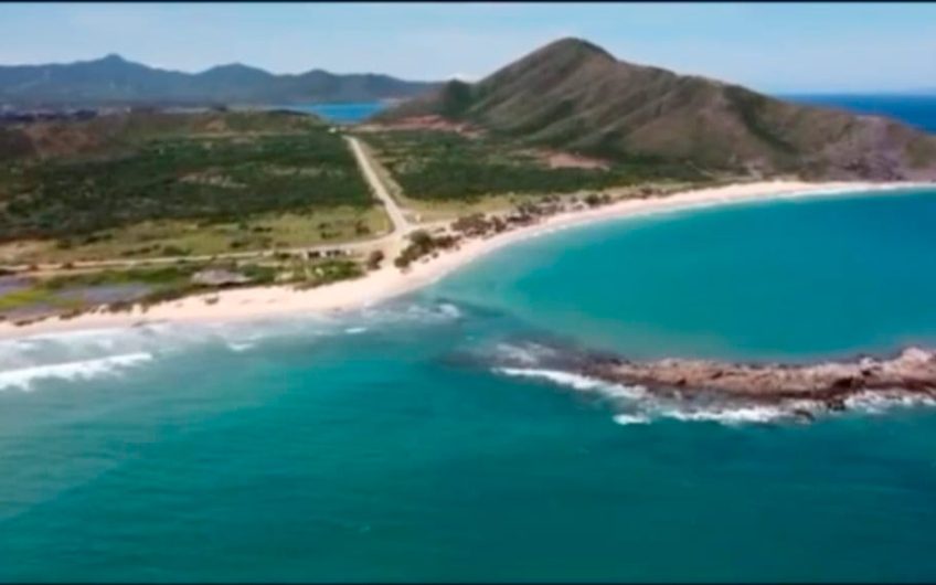 Venta de terreno frente al mar en Playa Caribe – Isla Margarita
